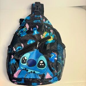 NWOT. Stitch Lightweight Sling Bag Small. Stitch crossbody Everyday Sling Bag